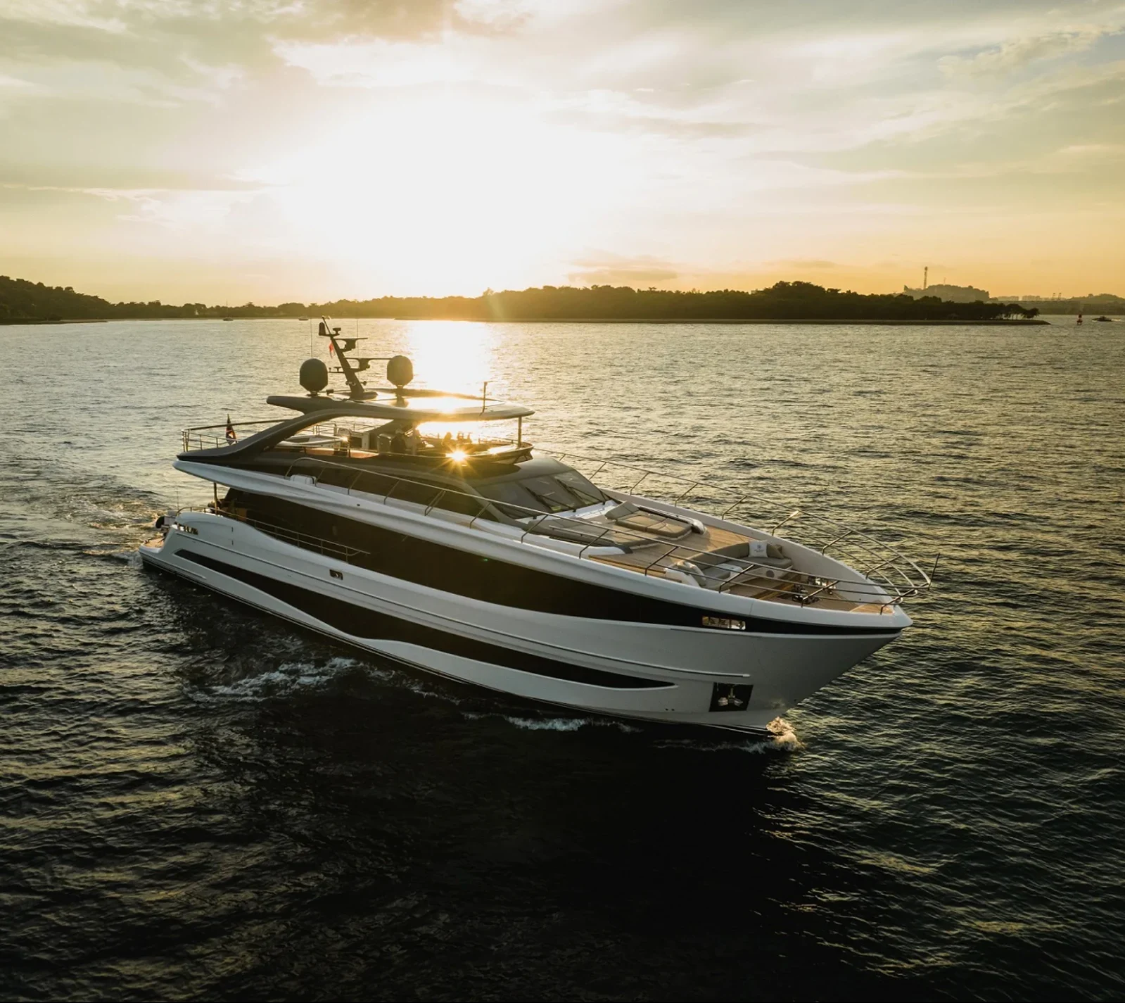 Princess Y95 - Dealer Ufficiale Princess Yacht - Yacht Broker's Company