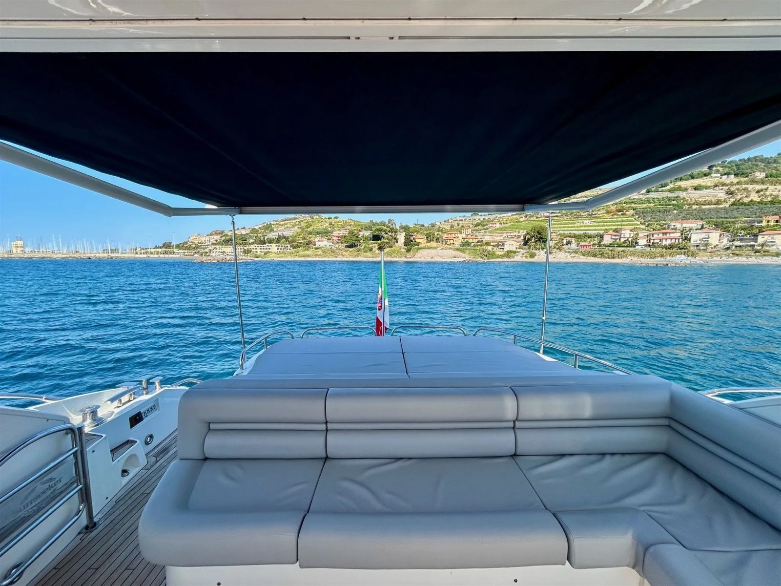 Sunseeker Yachts Predator 60 For Sale 